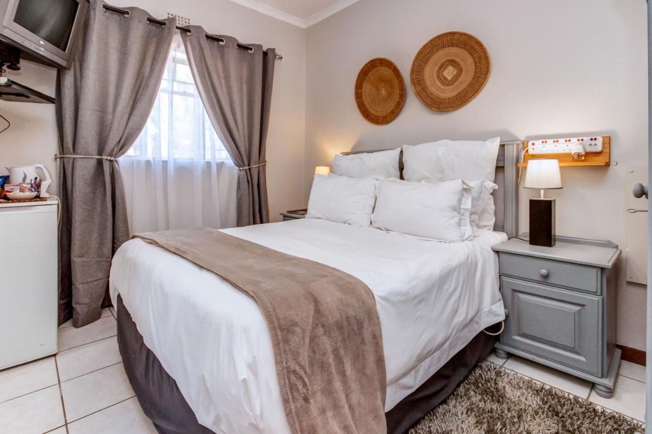 Dalberry Guest House Йоханесбург Екстериор снимка