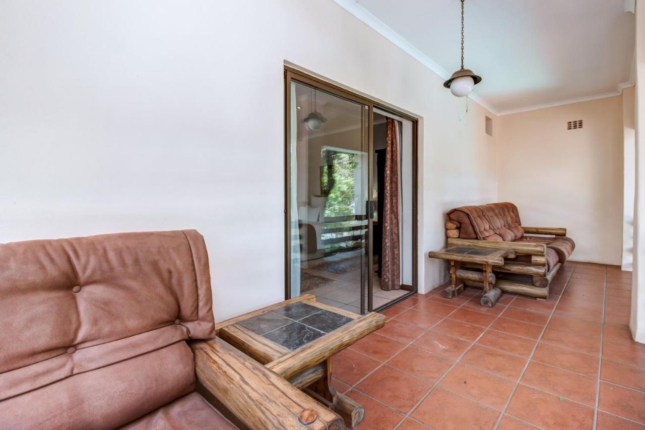 Dalberry Guest House Йоханесбург Екстериор снимка